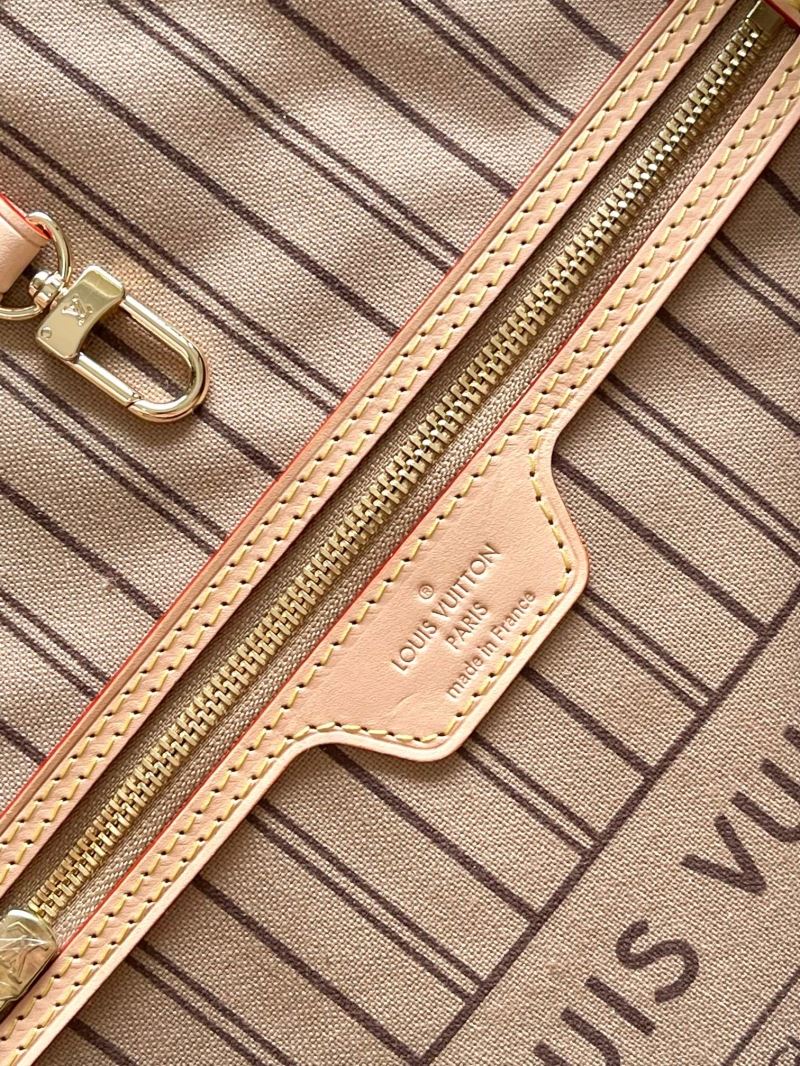 Louis Vuitton Shopping Bags